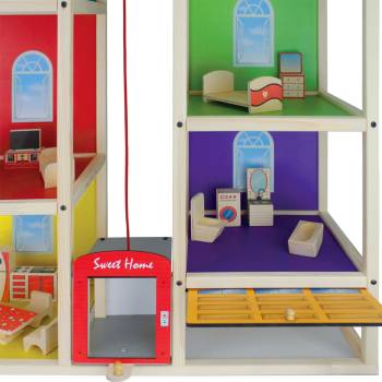 EV19 Ahşap Asansörlü Oyun Evi